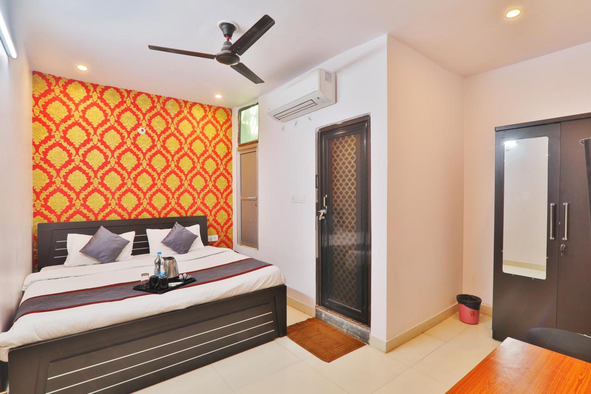 Divine Glory Hotel Lucknow Eksteriør bilde